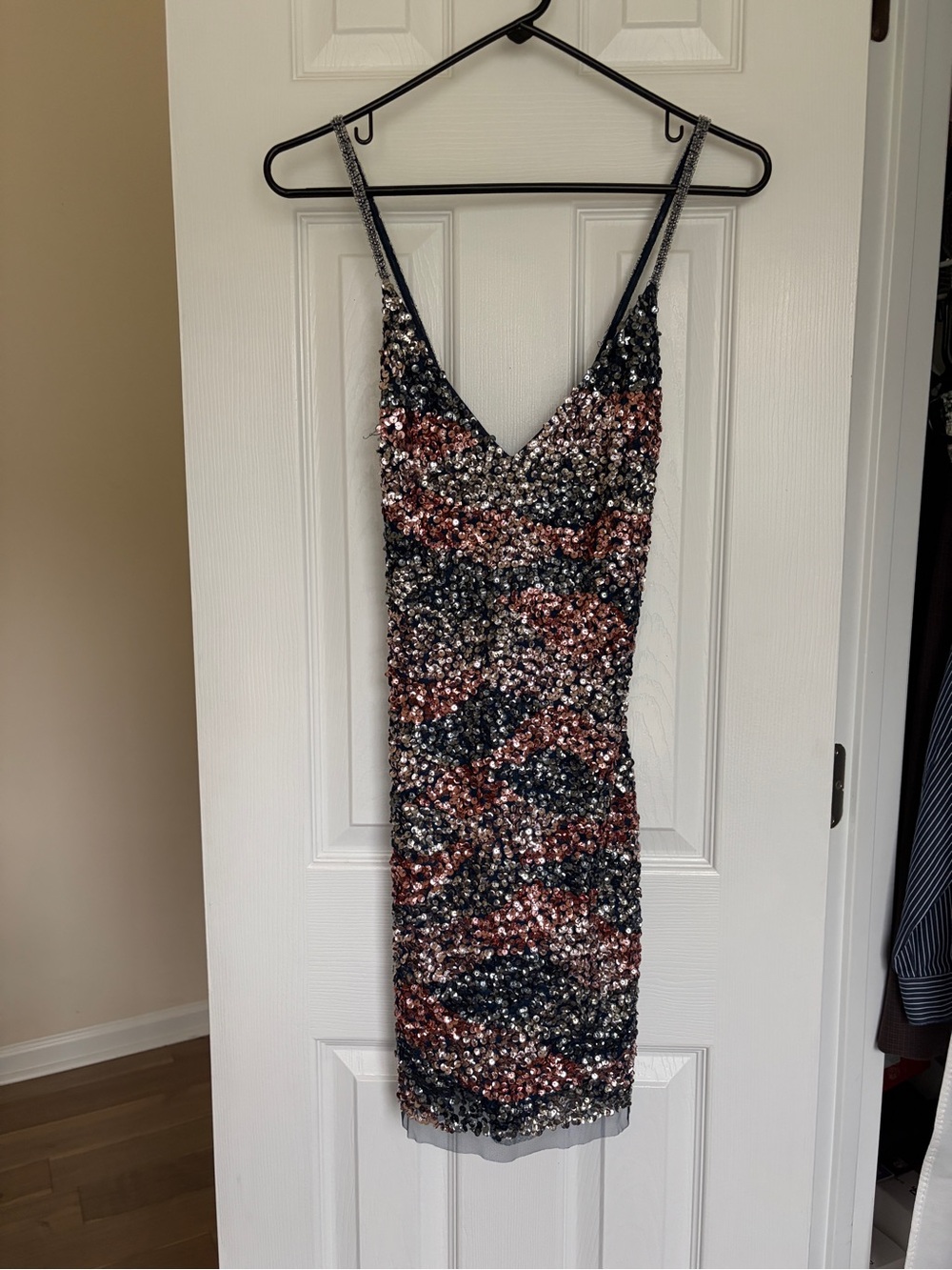 Aidan Mattox Sequined Beaded Cocktail Mini Dress US4